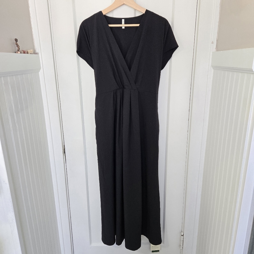 HALARA NWT Womens Black Breezeful Maxi Dress Size XL LBD Stretchy Capsule Summer
